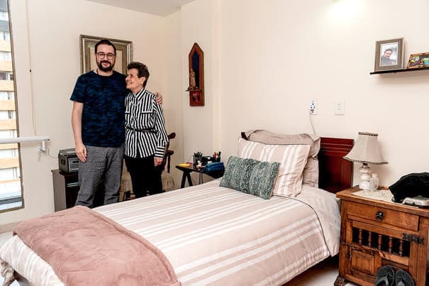 Habitación personalizada con objetos significativos